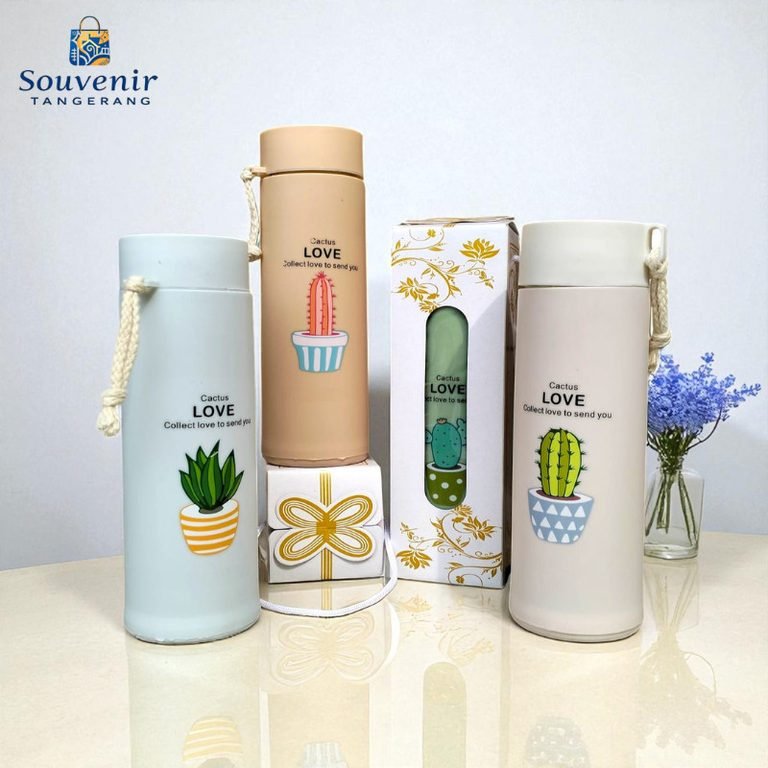 Souvenir Botol Kaktus adalah Tren Souvenir Pernikahan Unik, Fungsional, dan Ramah Lingkungan yang Dicintai Tamu